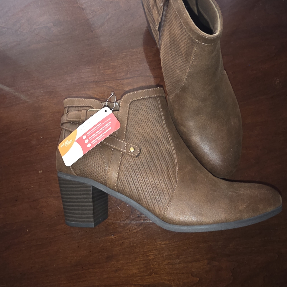 Chic Brown Ankle Boots